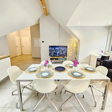 Refined 2 Bedroom With Parking Lägenhet Luxemburg